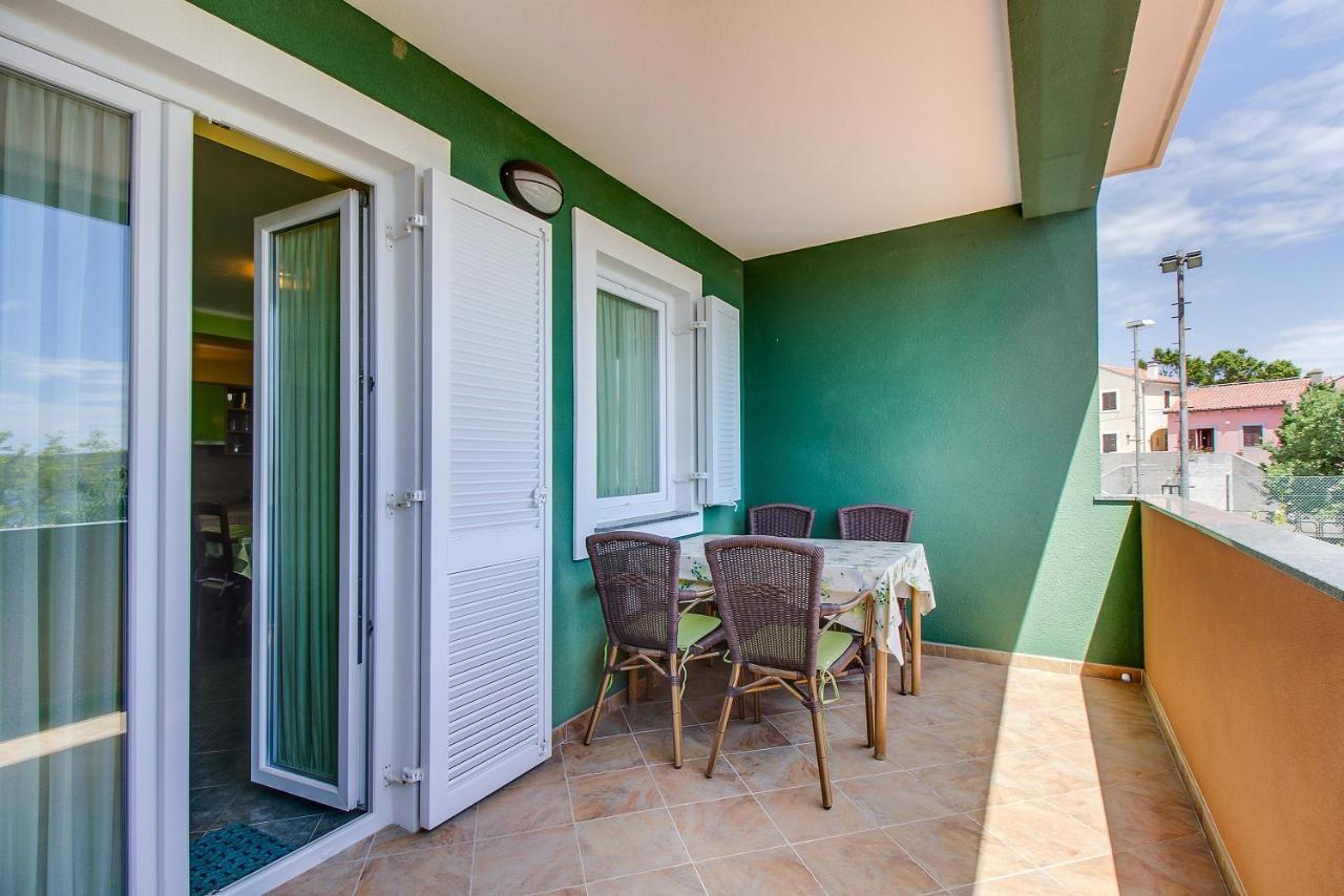 Apartments And Rooms By The Sea Nerezine, Losinj - 11815 Esterno foto
