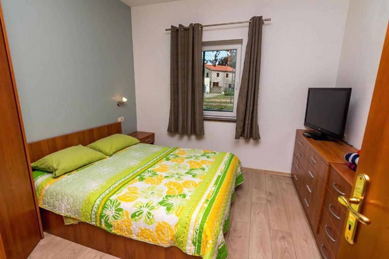 Apartments And Rooms By The Sea Nerezine, Losinj - 11815 Esterno foto